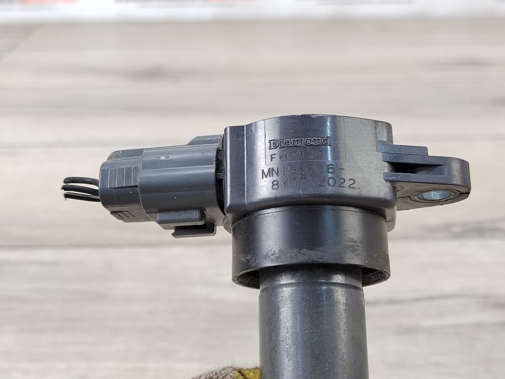 Катушка зажигания Colt 6 2009 Хетчбэк Z34A 1.3 4А90 Катушка зажигания Colt 6 2009 Хетчбэк Z34A 1.3 4А90