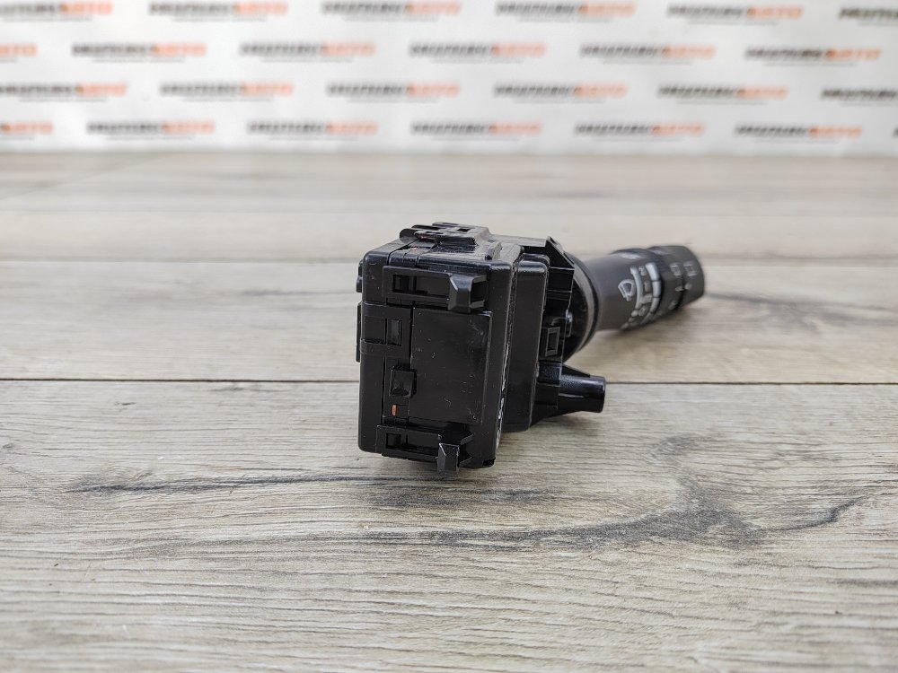 Переключатель подрулевой дворников правый IX35 2014 2.0 CRDi D4HA