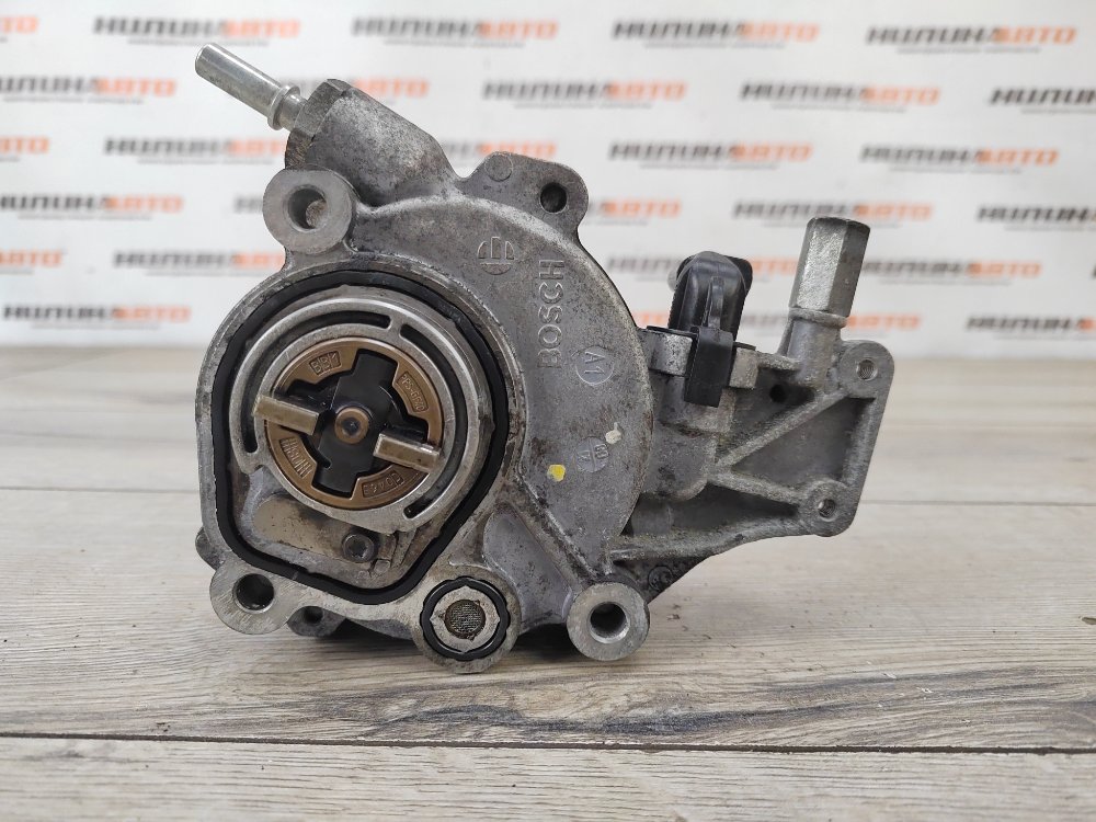 Вакуумный насос Land Rover Freelander 2 2.2 224DT