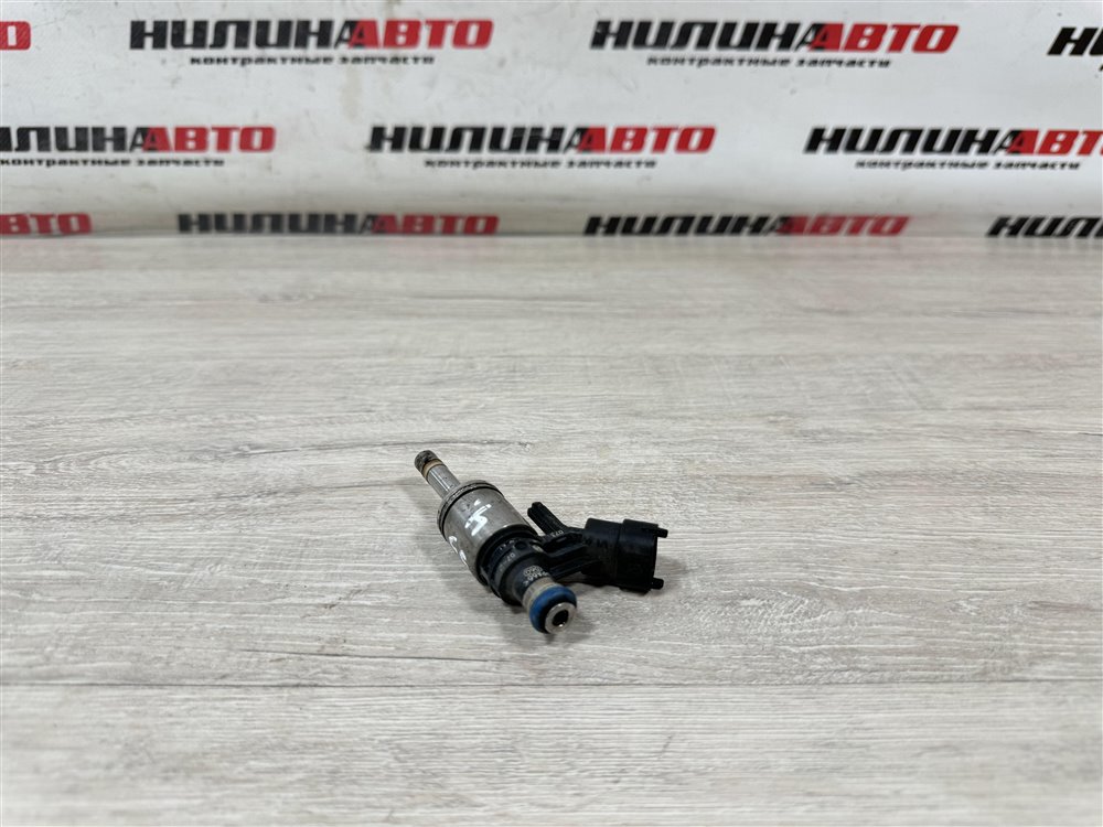 Форсунка бензин Peugeot 3008 1.6 5FV (EP6CDT)