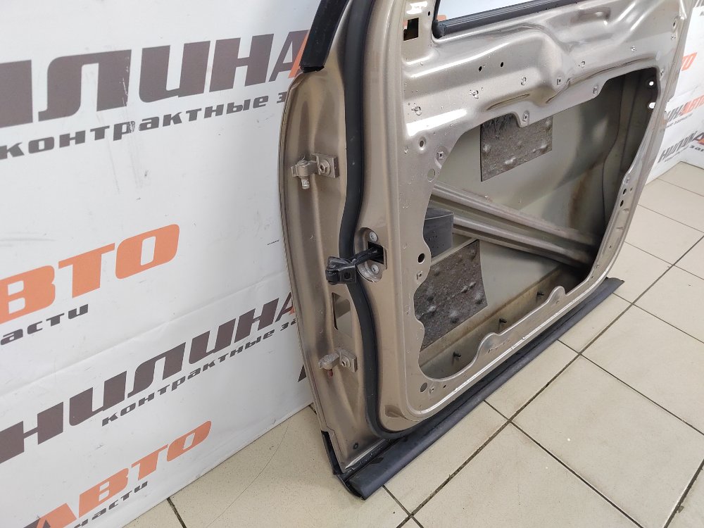 Дверь передняя правая Tiguan 1 2011 Кроссовер 5N1 2.0 TSI CCZD