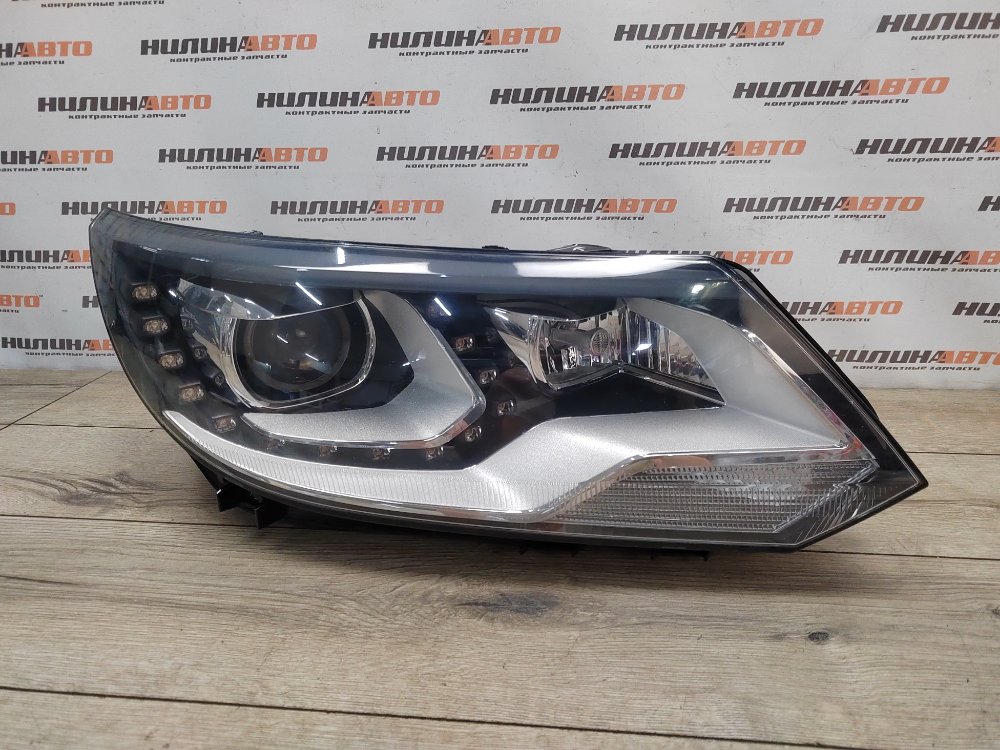 Фара ксенон XENON правая Tiguan 1 2011 2.0 CCZD