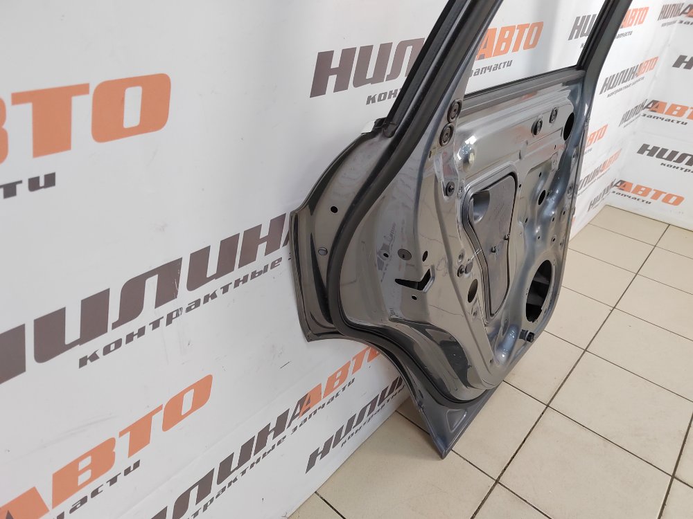 Дверь задняя левая Q3 2013 2.0 CPSA