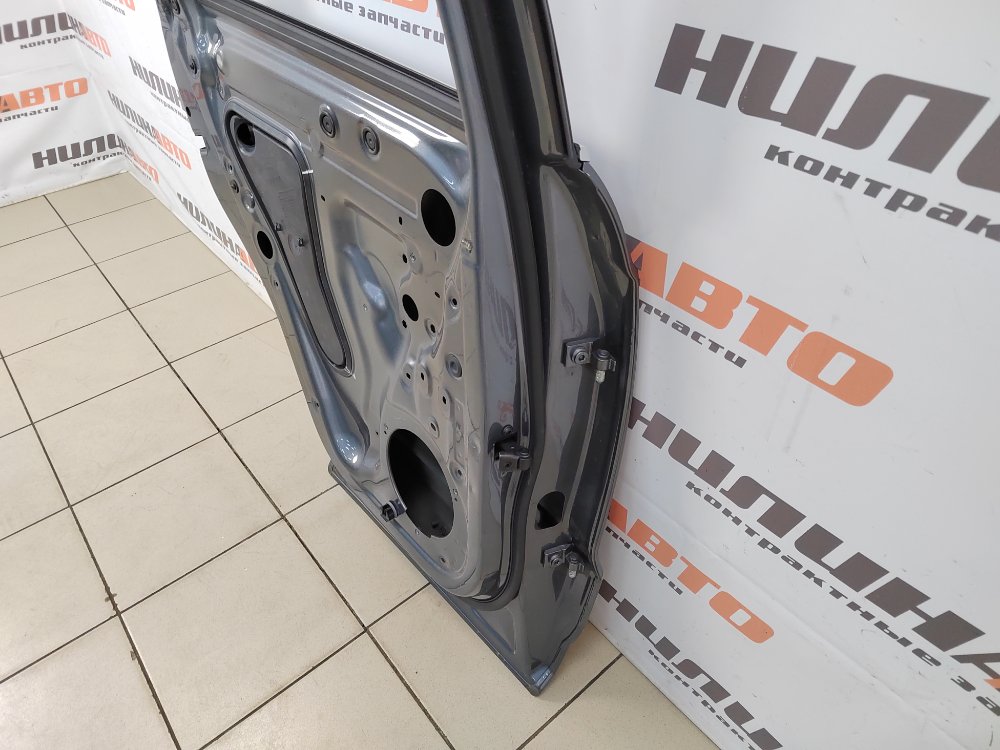 Дверь задняя левая Q3 2013 2.0 CPSA