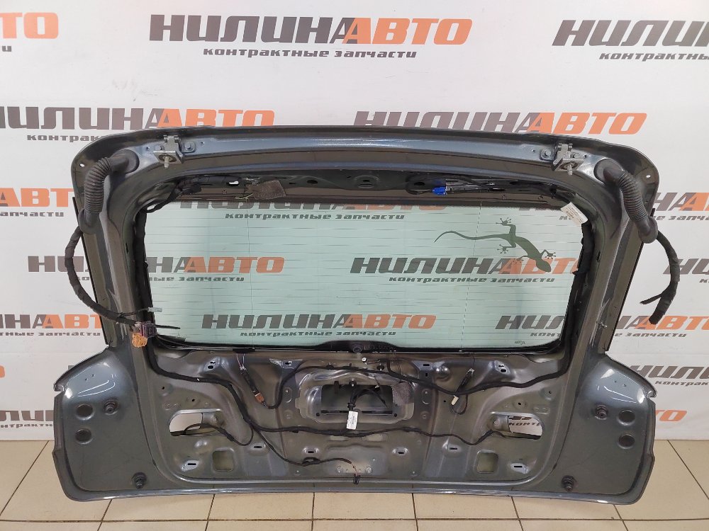 Крышка багажника Q3 2013 2.0 CPSA