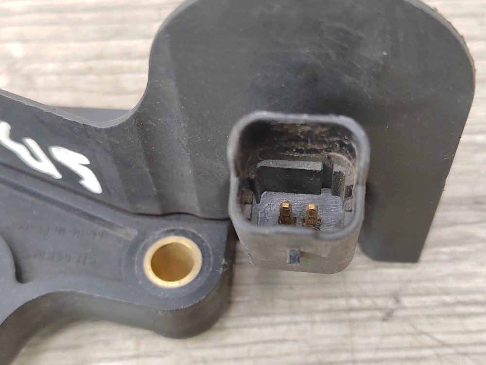 Датчик положения коленвала C4 2007 Хетчбэк 3D LA 1.6 NFU(TU5JP4)