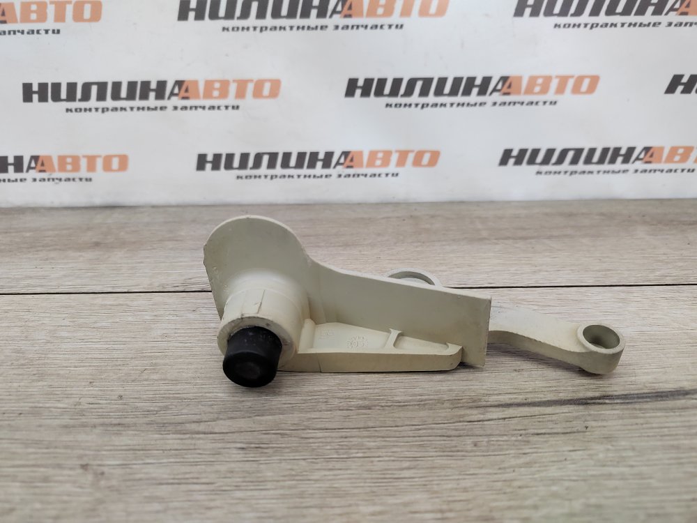 Датчик положения коленвала 307 2006 1.6 NFU TU5JP4