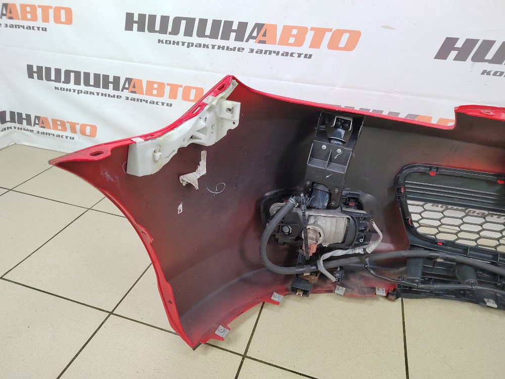 Бампер передний 3 BK 2008 Хетчбэк 2.0 LF