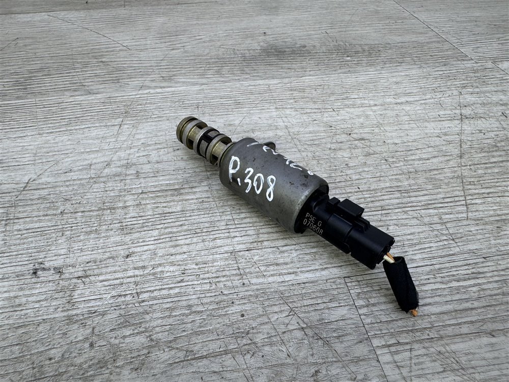 Клапан изменения фаз ГРМ 308 2008 4С 5FW EP6 Клапан изменения фаз ГРМ 308 2008 4С 5FW EP6