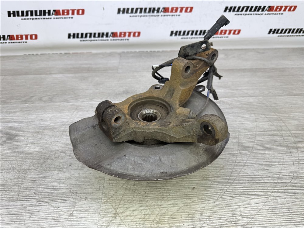 Кулак поворотный передний правый ASX 2011 GA1W 1.6 4A92