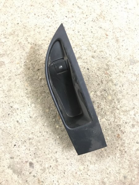 Кнопка стеклоподъемника Ford Galaxy II 2015 задняя правая