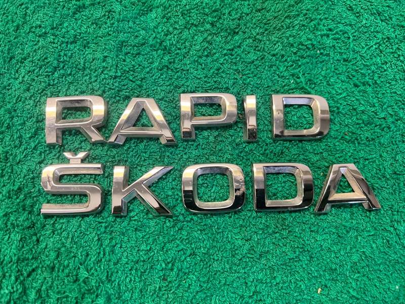 Эмблема Skoda Rapid 1.6 2017