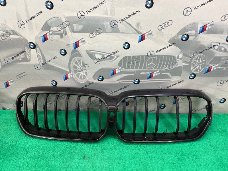 Ноздри оригинал бу Bmw 5 G30 21г