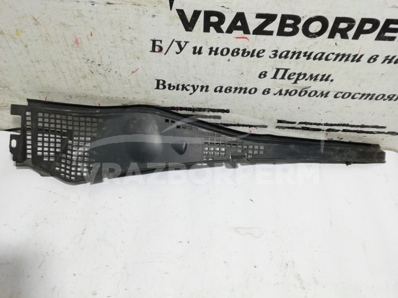 Жабо переднее левое Renault Logan 2011-2020 82008254572 Б/У