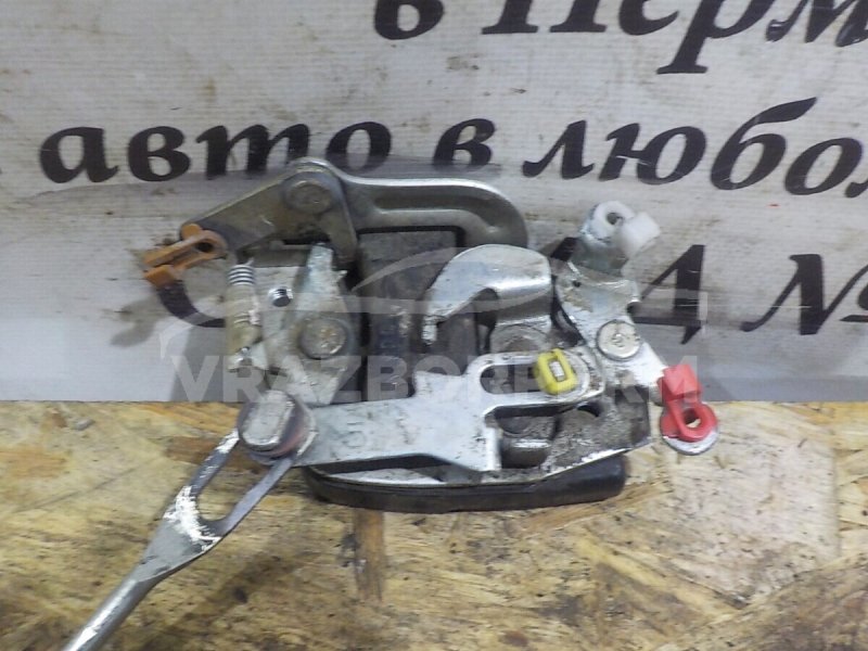 Замок двери передний правый Wagon R+ 1998-2000