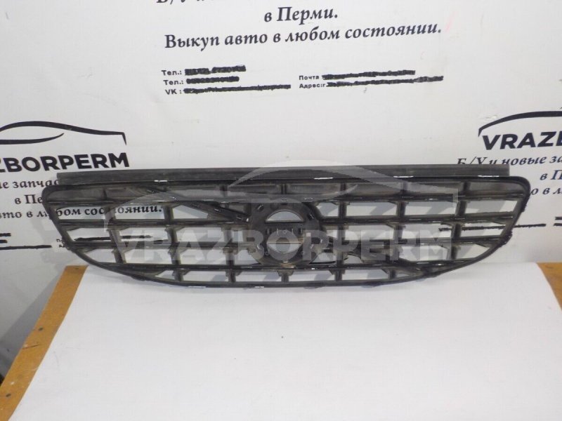 Решетка радиатора Volvo XC60