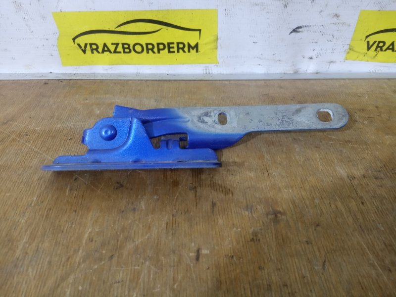 Петля капота передняя левая LOGAN 2006 K7M710