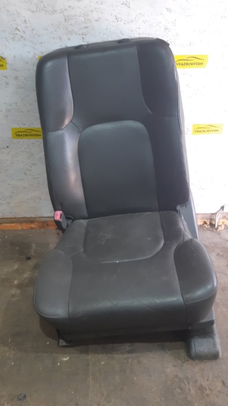 Сиденье переднее левое NISSAN NAVARA 2007 YD25DDTI 87050EB90B Б/У