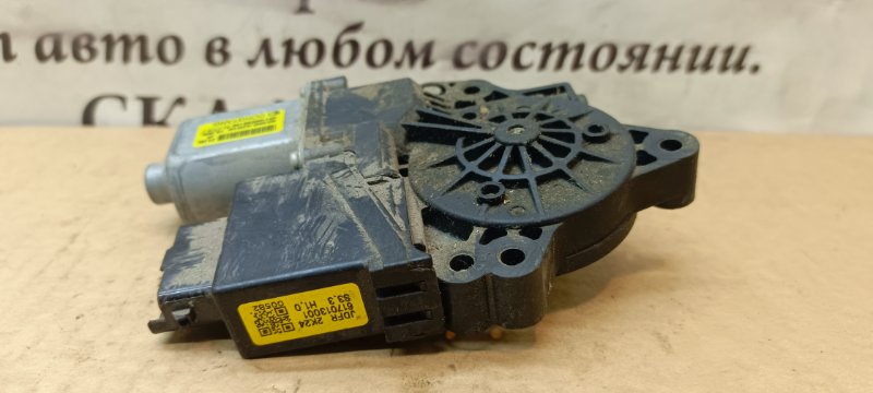 Моторчик стеклоподъемника передний правый Ceed