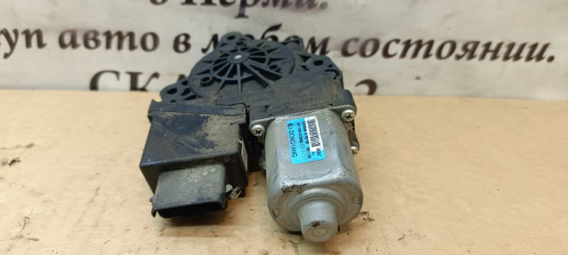 Моторчик стеклоподъемника задний левый Ceed