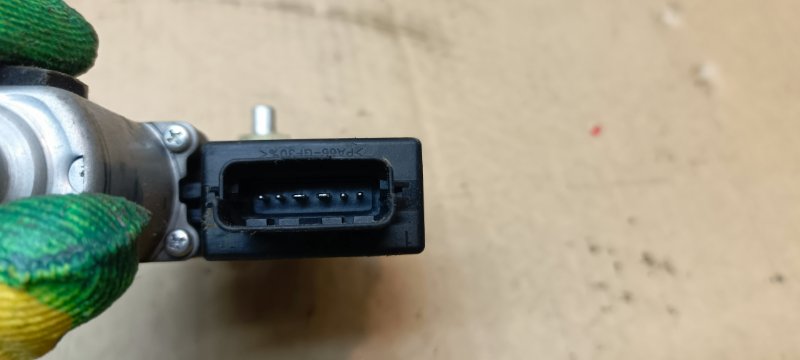 Моторчик стеклоподъемника задний левый Ceed