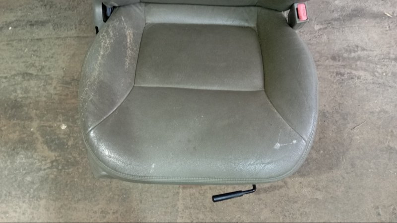 Сиденье переднее правое MUSSO G32D Сиденье переднее правое MUSSO G32D