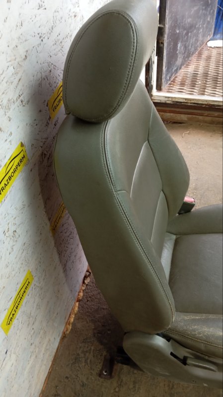 Сиденье переднее правое MUSSO G32D Сиденье переднее правое MUSSO G32D