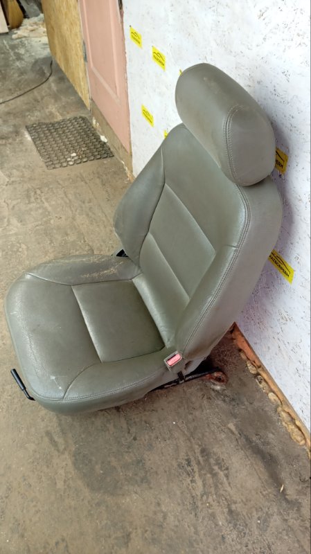 Сиденье переднее правое MUSSO G32D Сиденье переднее правое MUSSO G32D