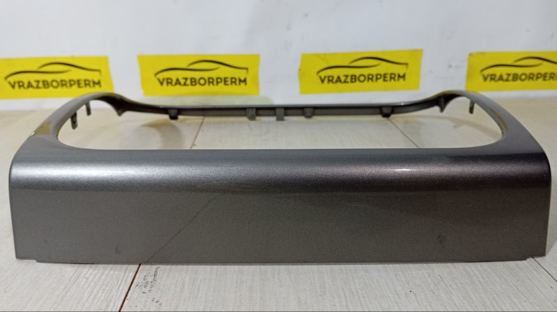 Рамка магнитолы RENAULT SANDERO K7M812 Рамка магнитолы RENAULT SANDERO K7M812