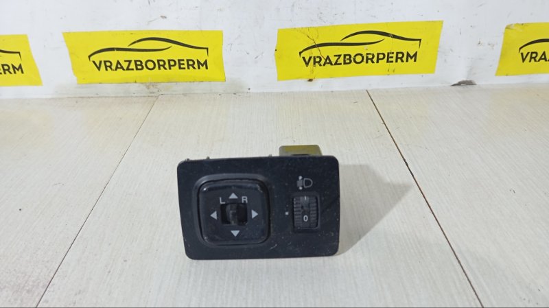 Блок управления зеркалами SSANG YONG MUSSO G32D 8581005711LAD Б/У