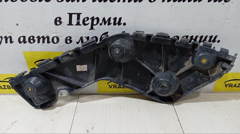 Кронштейн бампера задний левый Terrano D10
