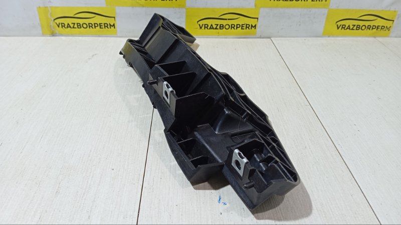 Кронштейн фары левый Forester S12