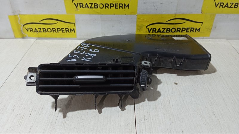 Дефлектор воздушный левый BMW X5 E70 6952693 Б/У