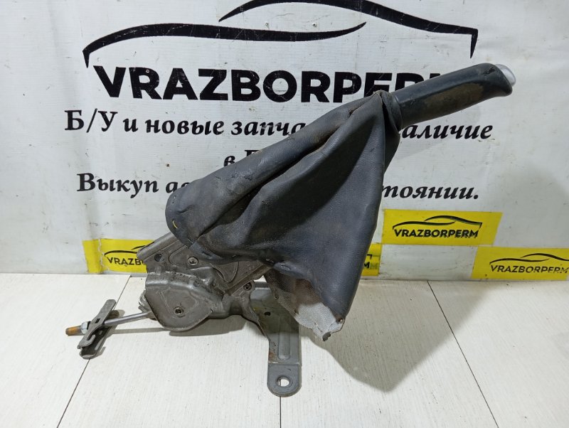 Рычаг стояночного тормоза Renault Megane 3 360100020R Б/У