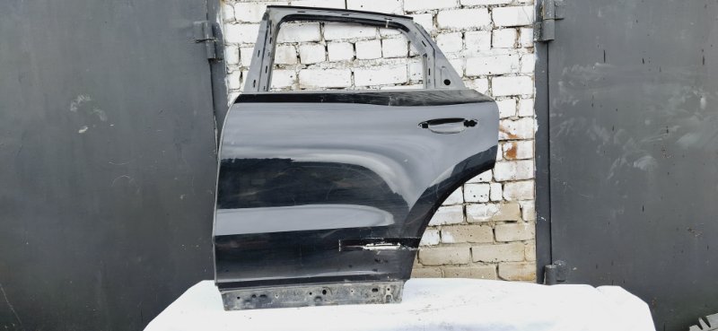 Дверь задняя левая Volkswagen Touareg NF 7P0833055 Б/У