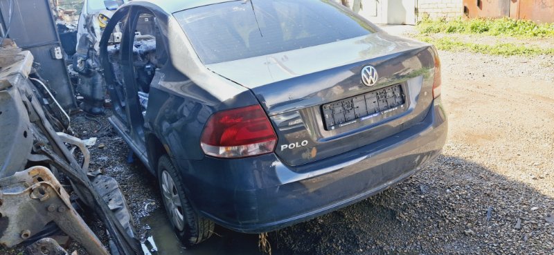 Задняя часть кузова (крылья/панель/пол) VOLKSWAGEN POLO 2013 CFNA 6RU809605C Б/У