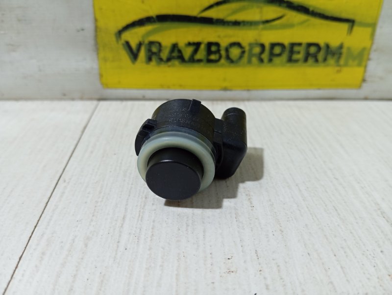 Запчасть датчик парковки Skoda Octavia A7 5Q0919275C новая Датчик парковки Skoda Octavia A7 5Q0919275C новая