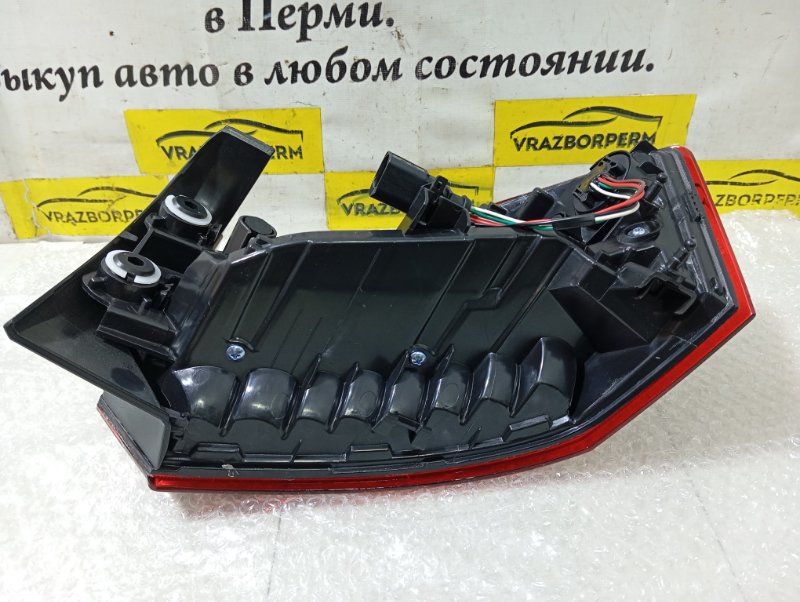 Фонарь задний левый Polo