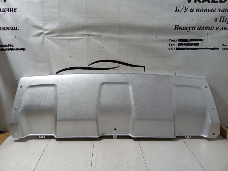 Накладка бампера (молдинг) Renault Duster 620724097r новая