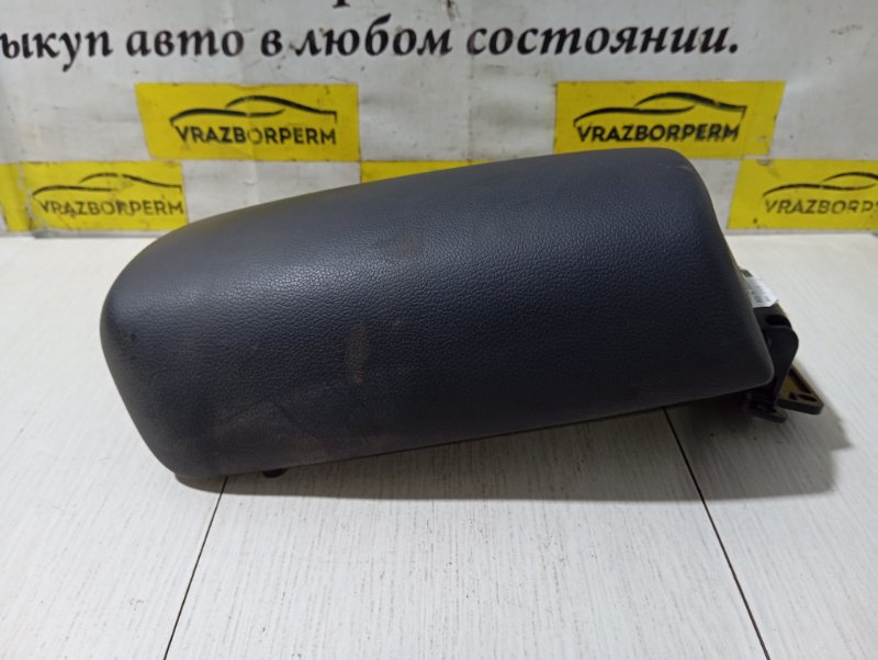 Подлокотник Ceed