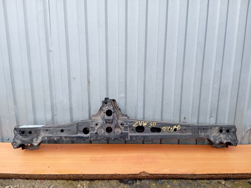 Балка подвески Toyota Corolla E150 5710412270 новая