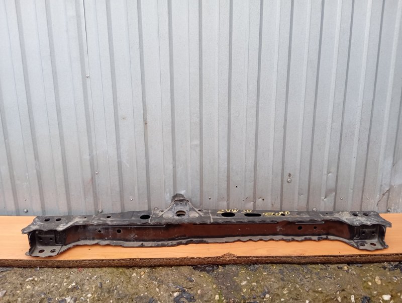 Балка подвески Corolla E150