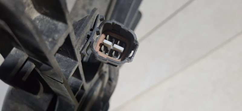 Вентилятор радиатора (диффузор) 3