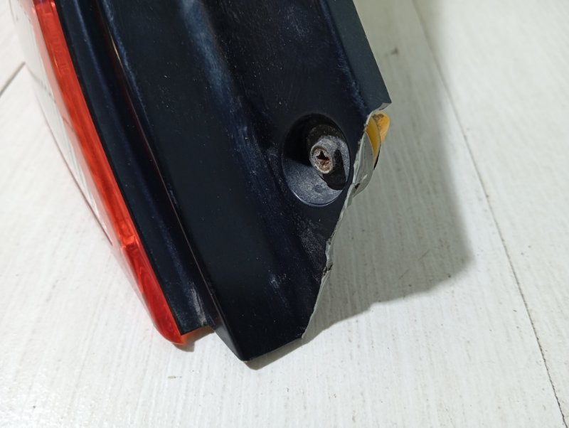 Фонарь (стоп сигнал) задний левый SPECTRA 2006 S5D