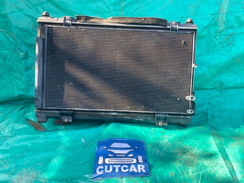Радиатор охлаждения двигателя LEXUS GS350 GRS191 2GR-FSE 422133-2772 контрактная