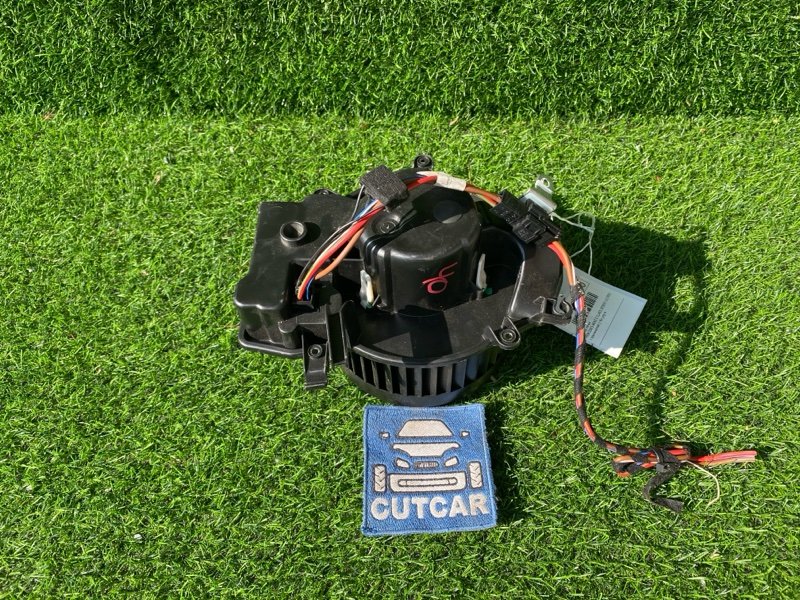 Мотор печки C-CLASS 2001 W203 111951