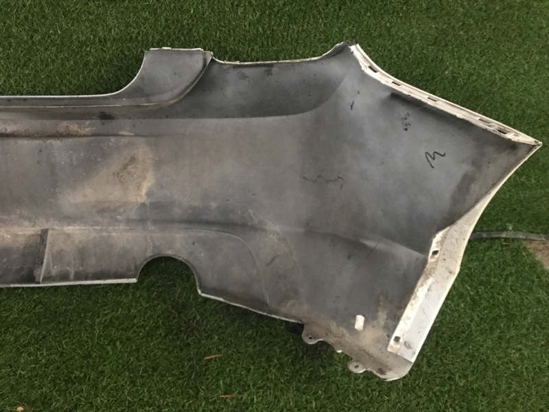 Бампер задний 1-SERIES 2013 F20 N13B16A Бампер задний 1-SERIES 2013 F20 N13B16A