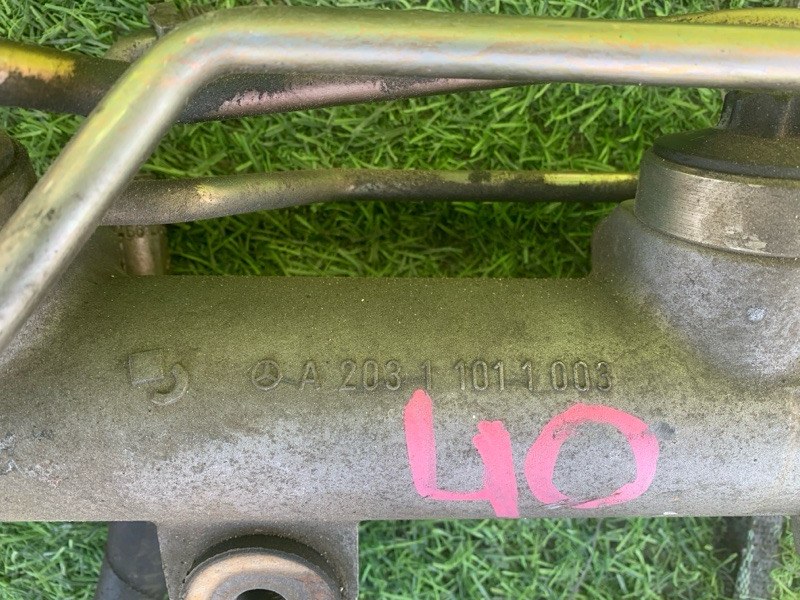 Рулевая рейка C-CLASS 2001 W203 111951 Рулевая рейка C-CLASS 2001 W203 111951