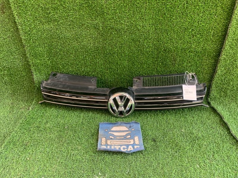 Решетка радиатора VOLKSWAGEN GOLF 5K 5K0 853 653 контрактная