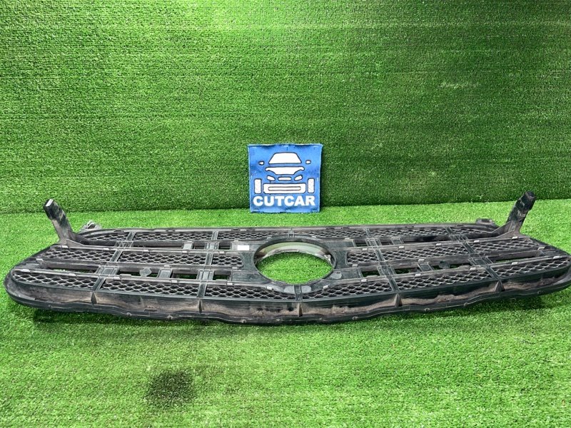 Решетка радиатора GLA-CLASS X156